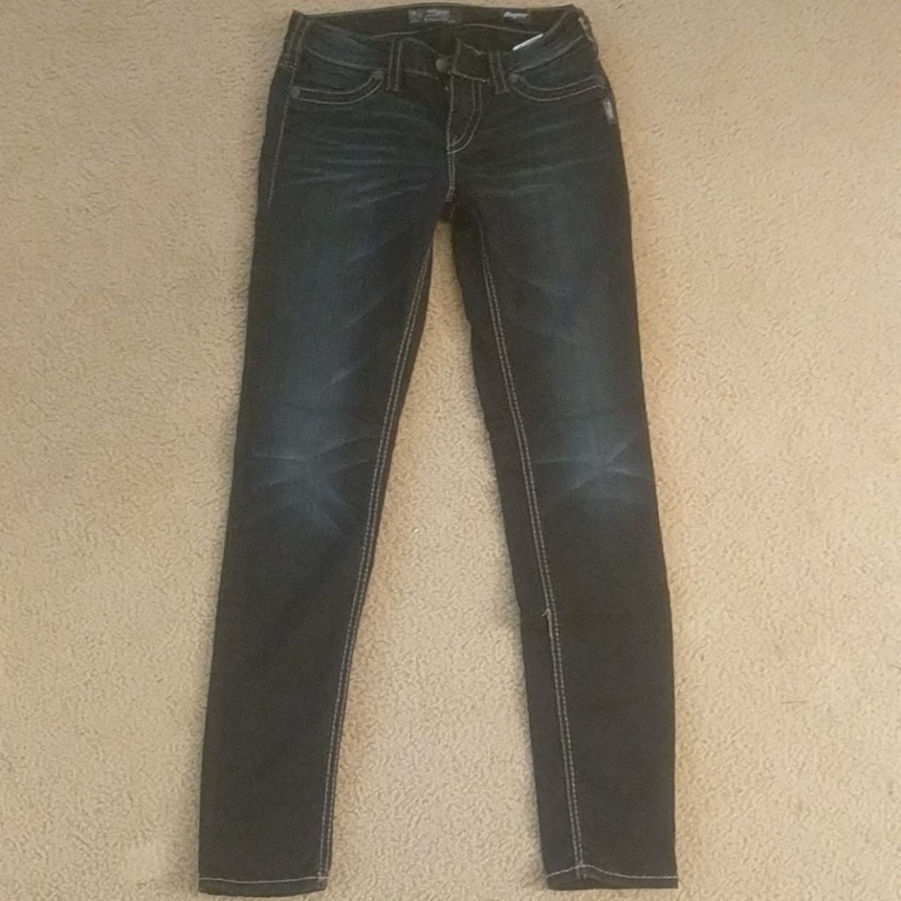 Silver Jeans (Suki)